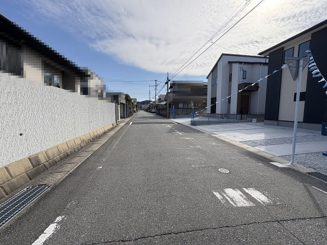 【その他】 | 大野城市南ケ丘5丁目4期　2号棟（全2棟）【仲介手数料無料・0円】 | 現地写真。前面道路です。