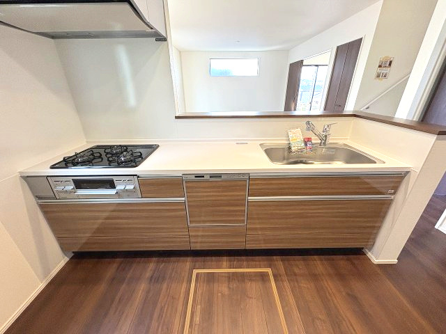 【キッチン】 | 大野城市南ケ丘5丁目4期　2号棟（全2棟）【仲介手数料無料・0円】 | 現地写真。
