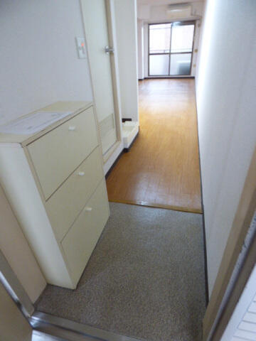 シューズボックスあり