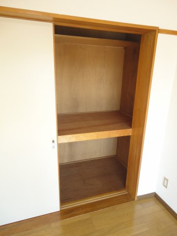 坂戸市三光町の賃貸マンションの収納