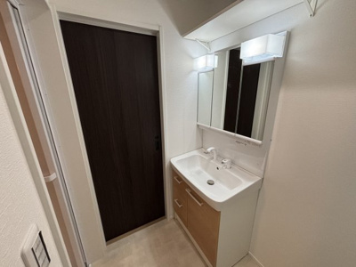 【洗面所】 | サンラプロ寺内