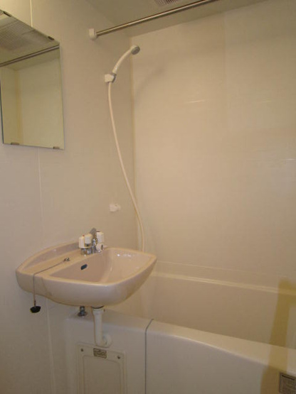 【浴室】 | レオパレス北八王子A | 画像7