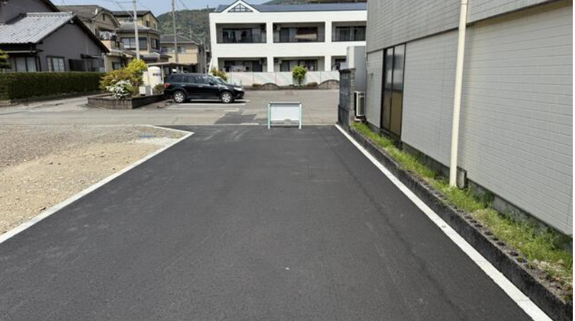 売土地　静岡市葵区羽鳥６丁目の前面道路含む現地写真