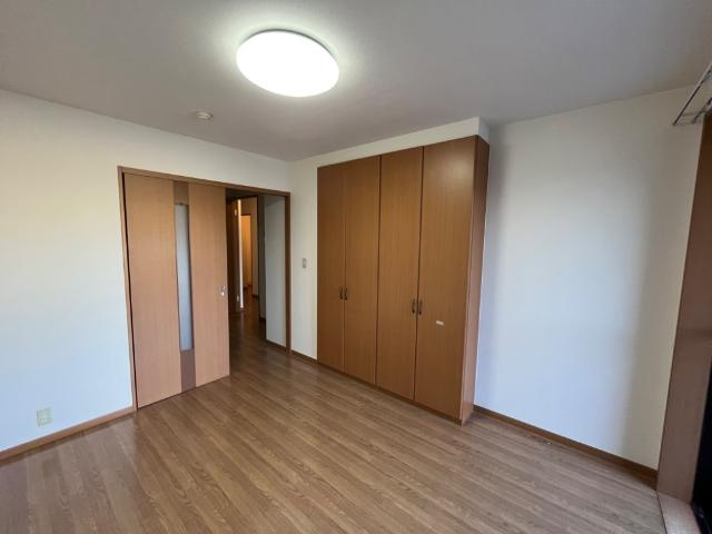 アルパインガーデンの内装|洋室