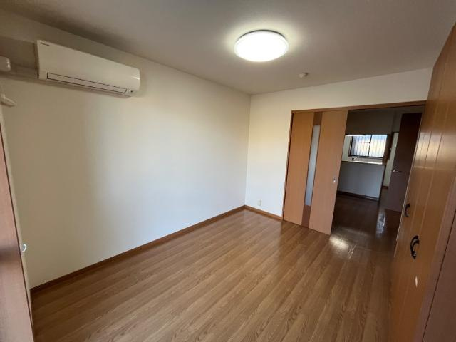 アルパインガーデンの内装|洋室