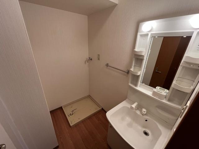 アルパインガーデンの洗面所|洗髪洗面化粧台