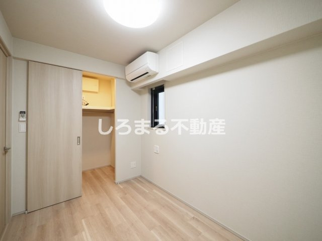 JP noie上町台龍造寺の洋室