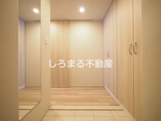 JP noie上町台龍造寺の玄関