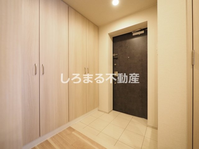 JP noie上町台龍造寺の玄関