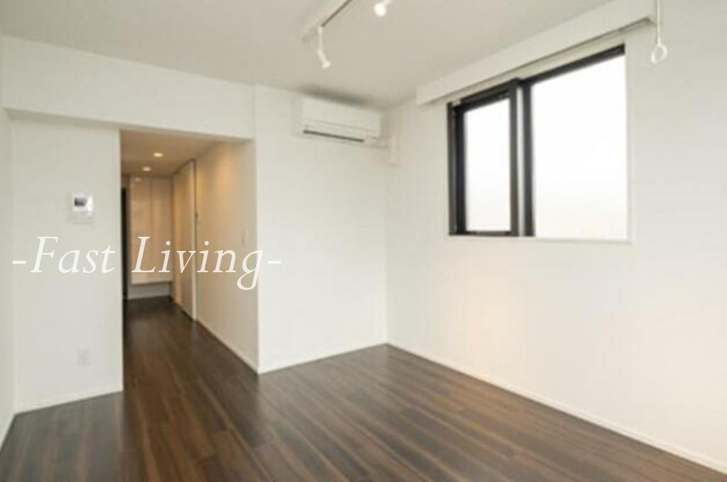 Centenario市谷二十騎町の居間・リビング