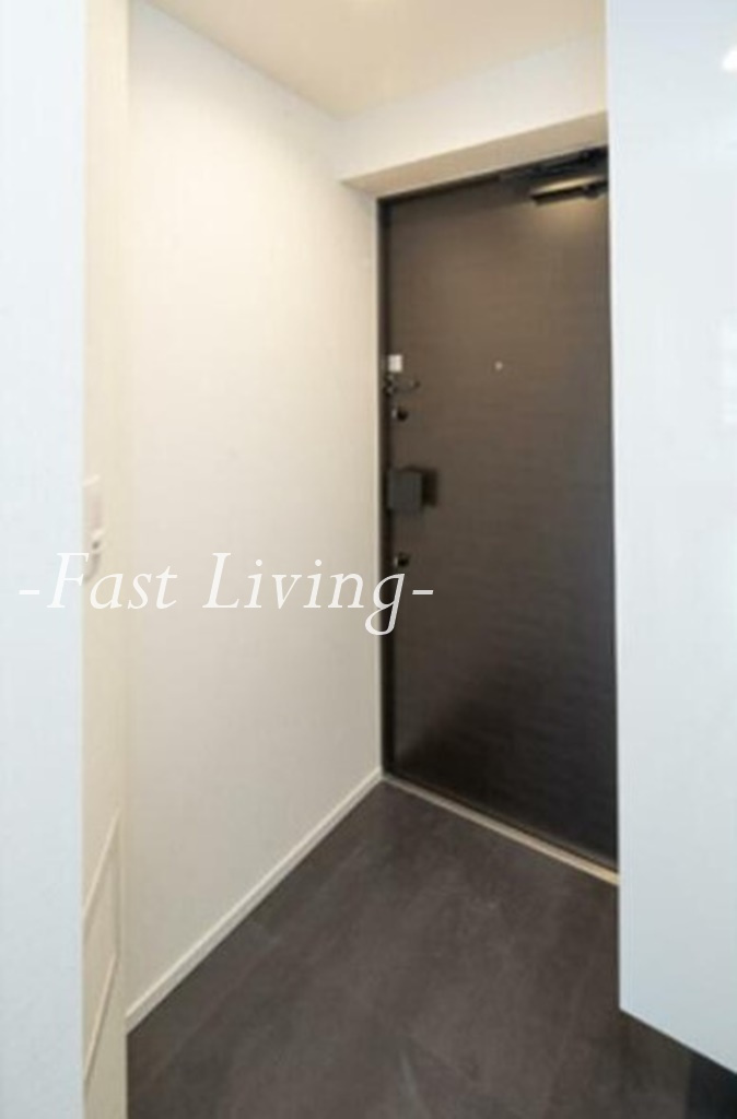 Centenario市谷二十騎町の玄関