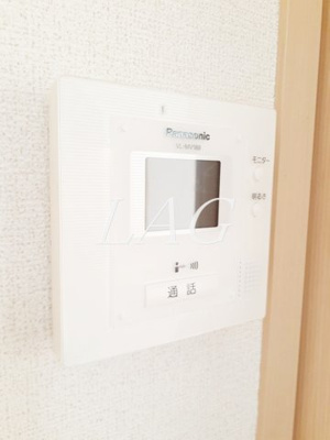 【セキュリティ】 | シャトレ・ブリアン弐番館 | モニター付きインターフォンです。