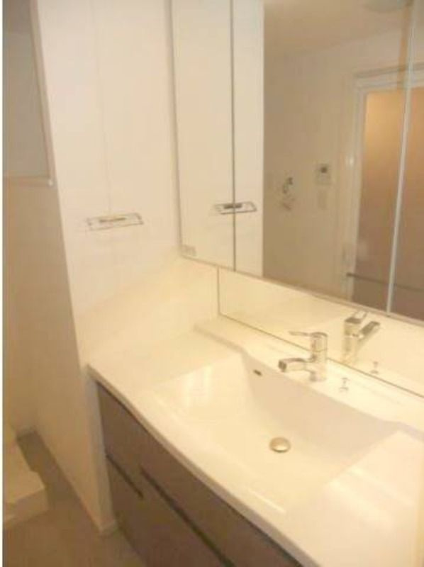 クリオレジダンス横浜新杉田の洗面所