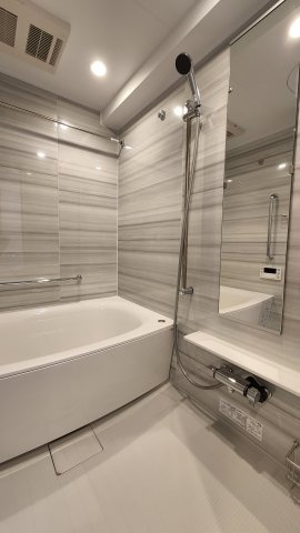 ピアッツァレント八木駅前の浴室|浴室乾燥機付きバスルーム