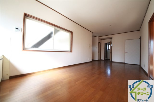 都美ハイツの居間・リビング|※類似写真