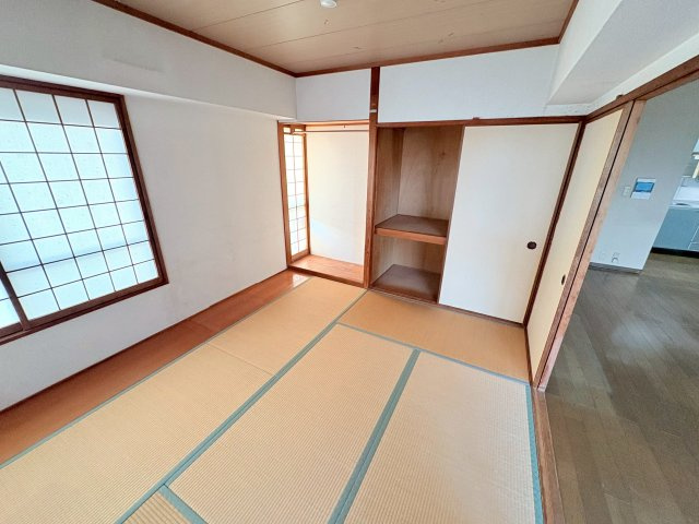 ポートピアプラザC棟の和室