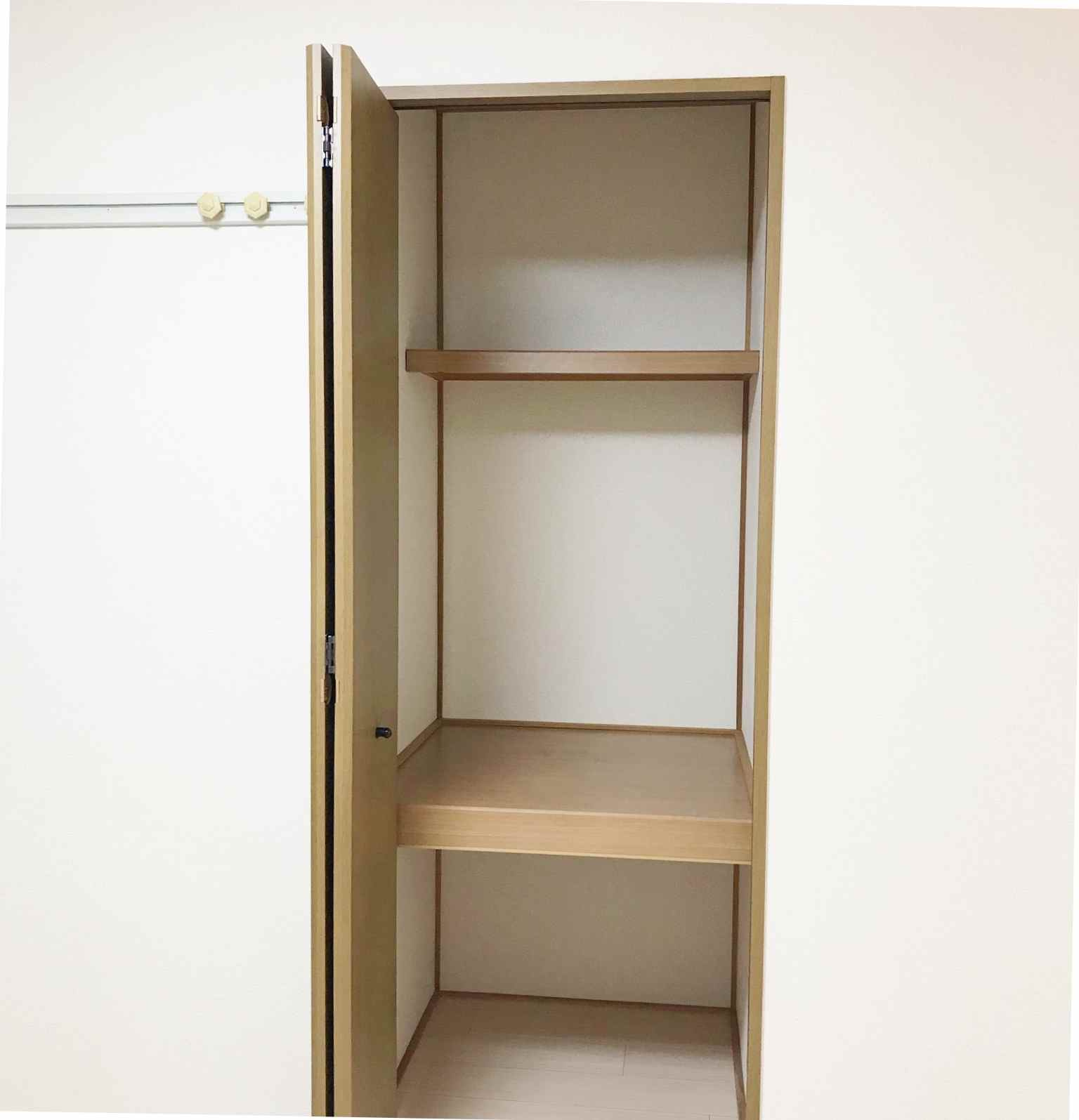 プレステージ芦屋E棟の収納|LDKに収納があるのでお片付けもらくらく。