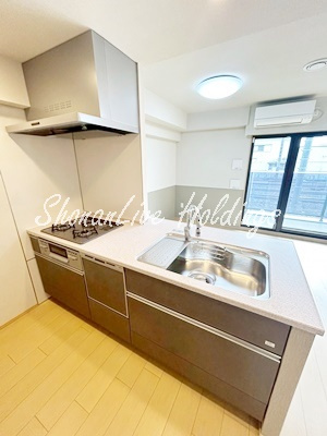 藤沢市弥勒寺１丁目の賃貸マンションのキッチン