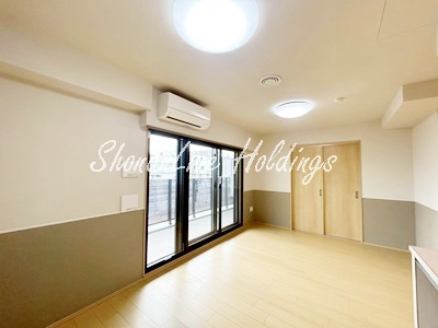 藤沢市弥勒寺１丁目の賃貸マンションの居間・リビング