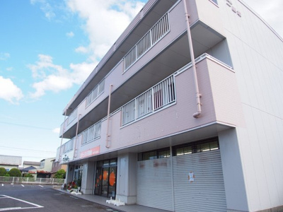 【外観】 | キャッスル一里塚 | 外観もきれいです