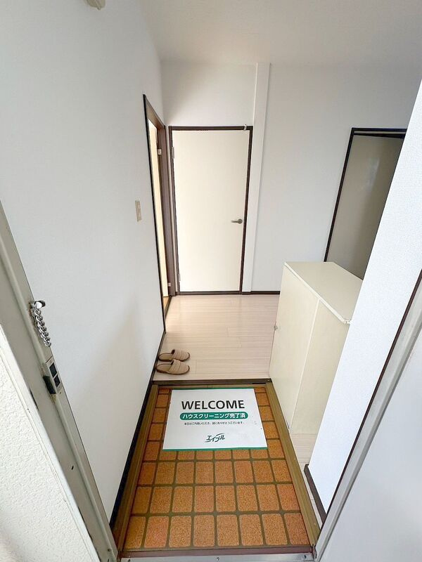 ハイツコマチＡ Aの玄関