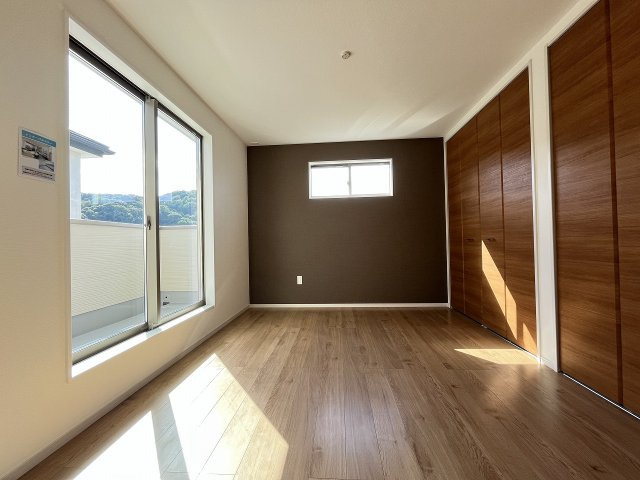 【寝室】 | 糟屋郡志免町志免2丁目7期　1号棟（全1棟）【仲介手数料無料・0円】 | 施工例。施工例は完成時と異なる場合があります。