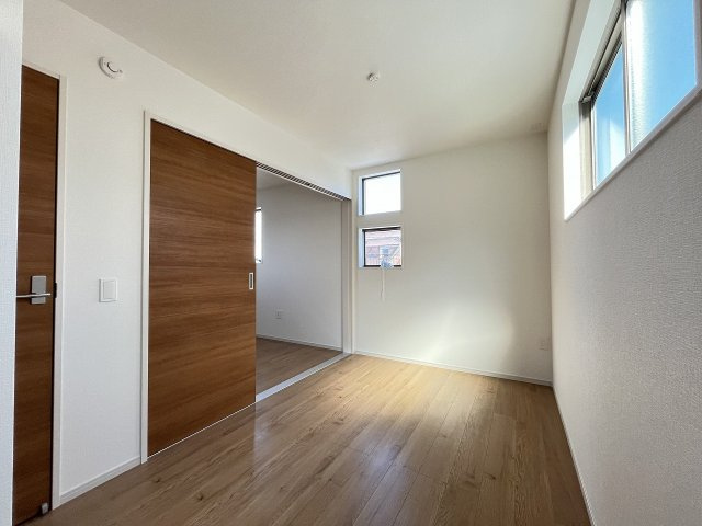 【子供部屋】 | 糟屋郡志免町志免2丁目7期　1号棟（全1棟）【仲介手数料無料・0円】 | 施工例。施工例は完成時と異なる場合があります。