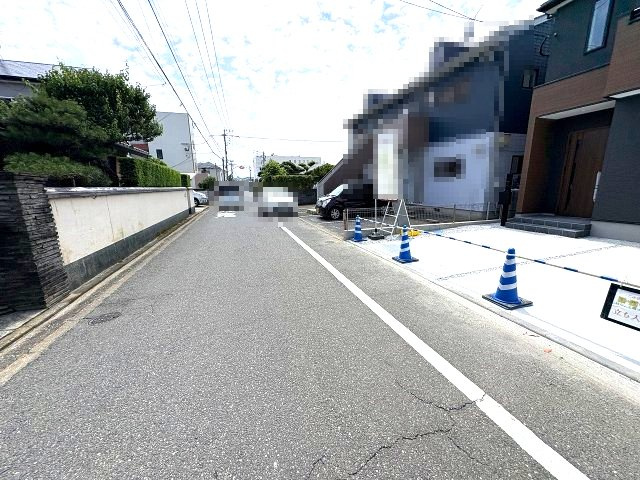 【その他】 | 糟屋郡志免町志免2丁目7期　1号棟（全1棟）【仲介手数料無料・0円】 | 現地写真。前面道路です。