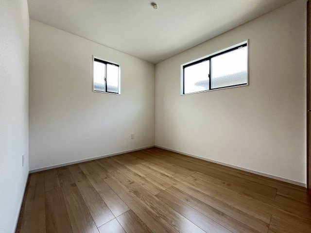 【子供部屋】 | 糟屋郡志免町志免2丁目7期　1号棟（全1棟）【仲介手数料無料・0円】 | 現地写真。
