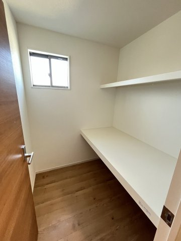 【収納】 | 糟屋郡志免町志免2丁目7期　1号棟（全1棟）【仲介手数料無料・0円】 | 施工例。施工例は完成時と異なる場合があります。