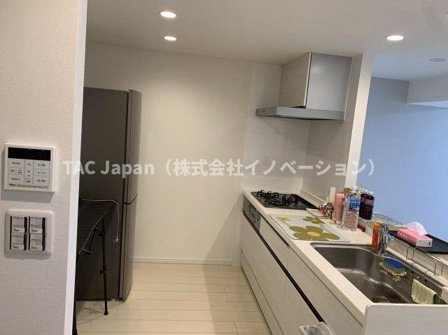 パシフィック西日暮里のキッチン|洗練されたデザインと機能性が融合したキッチン。料理をする時間も、暮らしを彩るひとときに。