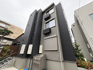 【外観】 | グローリア明大前