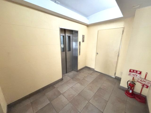 サンライズコートのロビー