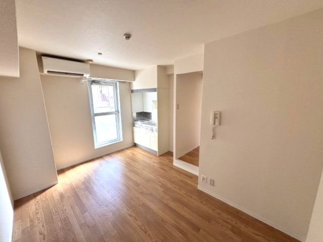 サンライズコートの居間・リビング