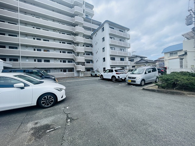 【駐車場】 | アムール和白３