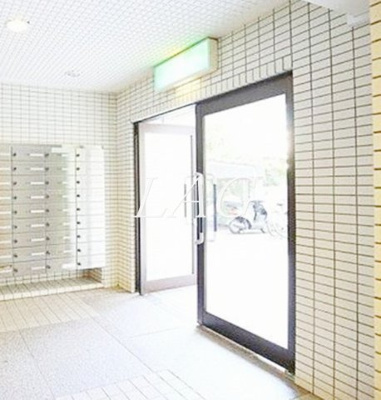 【エントランス】 | カーネ西早稲田 | エントランスです。