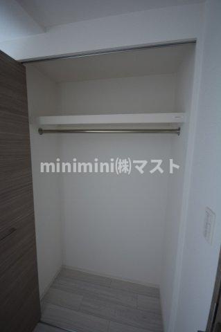 大阪市浪速区元町３丁目の賃貸マンションの収納