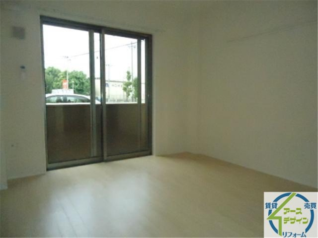 ロイヤルコーポの居間・リビング|※類似写真