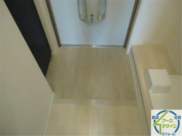 ロイヤルコーポの玄関|※類似写真