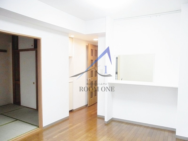 グリーンコーポ川崎ＮＣＳの居間・リビング|洋室のお部屋です。