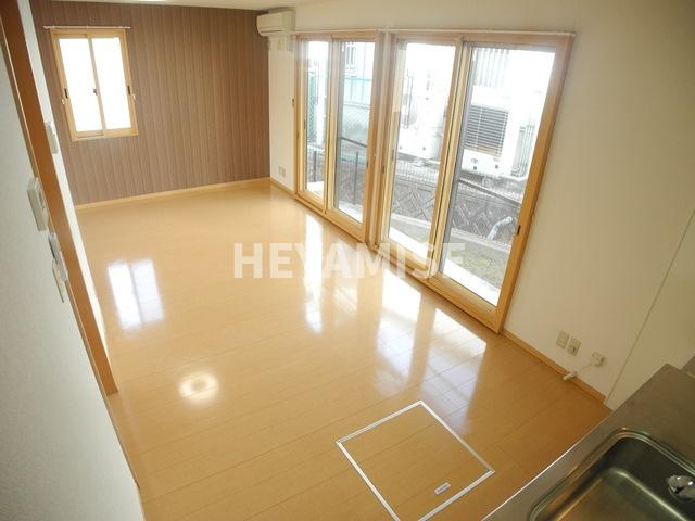 ウィルモア東町の居間・リビング