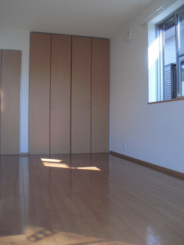 パークサイド西川の洋室