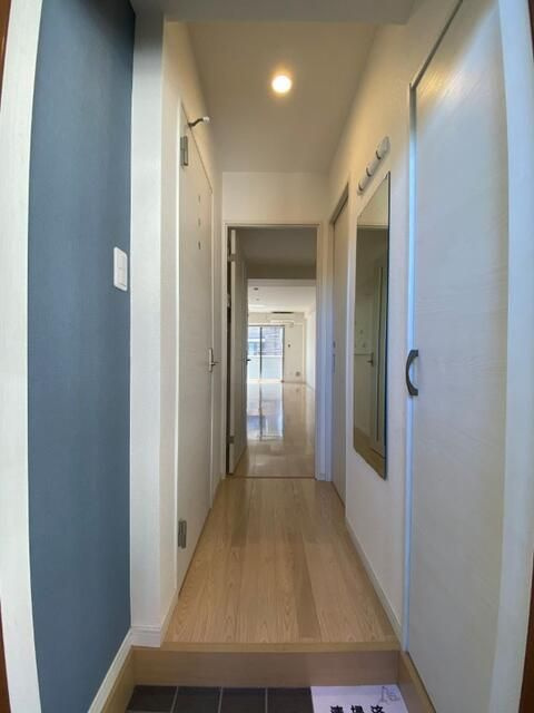 ＬＵＣＲＡＳの玄関