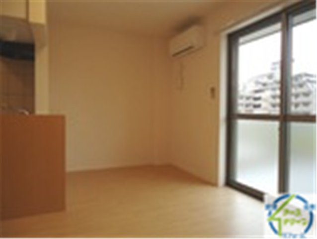 エコハウス華園Aの居間・リビング|パース写真