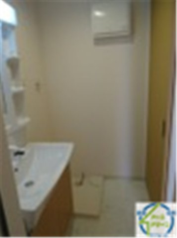 エコハウス華園Aの洗面所|パース写真