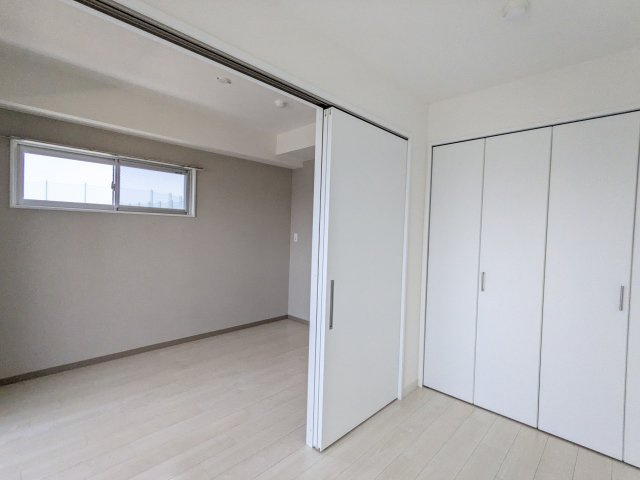 プロスパー江坂479の居間・リビング