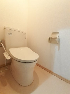 【トイレ】 | サンパレス淀川Ａ | 落ち着いた色調のトイレです