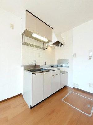 【キッチン】 | ニューエルディム宮島 | 使いやすいキッチンです