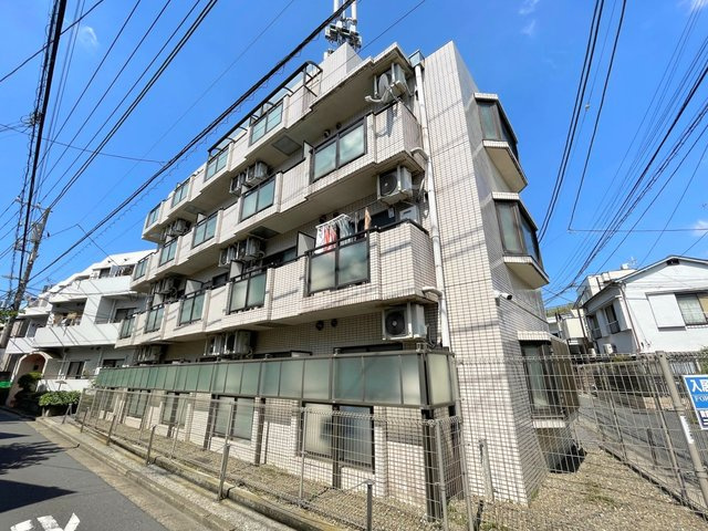 ウェストハイツの外観|鉄筋コンクリートマンション