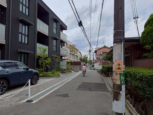 シャーメゾンマシェリミズオの周辺